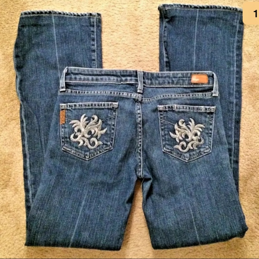PAIGE Denim Laurel Canyon Ombré Las Palmas Jeans Embroidered Pockets Blue Wash